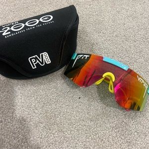 Pit Viper 2000 The Playmate